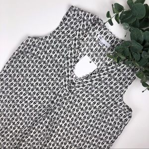 DR2 Daniel Rainn Geo Print Loop Trim Tunic Tank